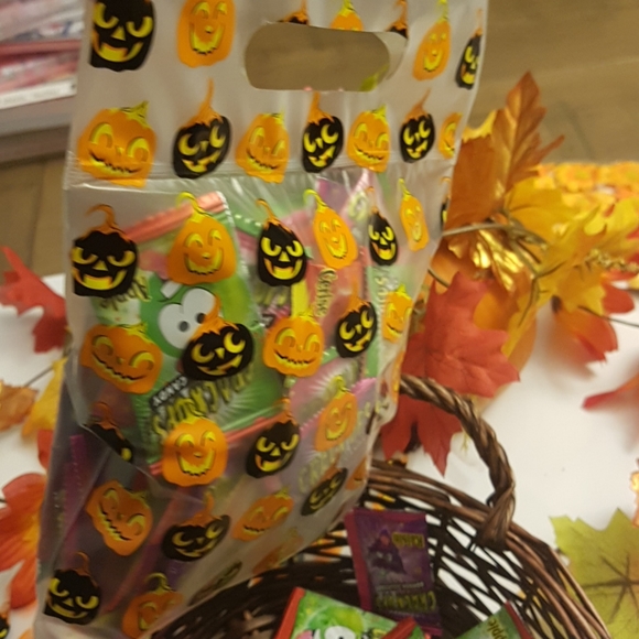 🎃 CLEARANCE 20 Pcs Halloween Pumpkin Favor Bags Sacs avec citrouilles 6.25"x9" - Picture 5 of 11